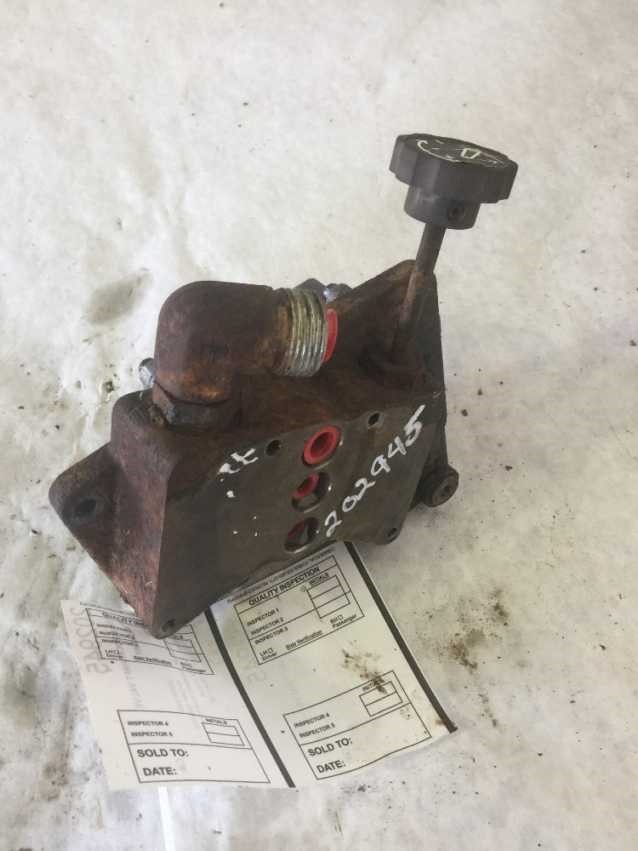 Deere 5300 Hitch & Rockshaft Valve