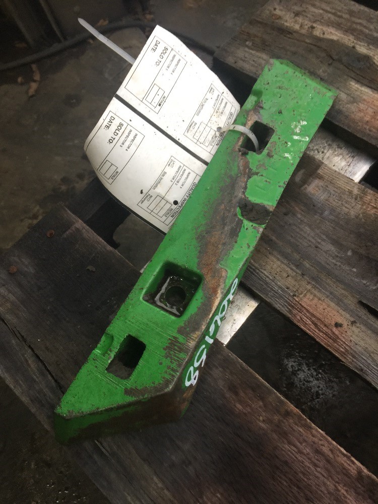 Deere 4430 Sway Block