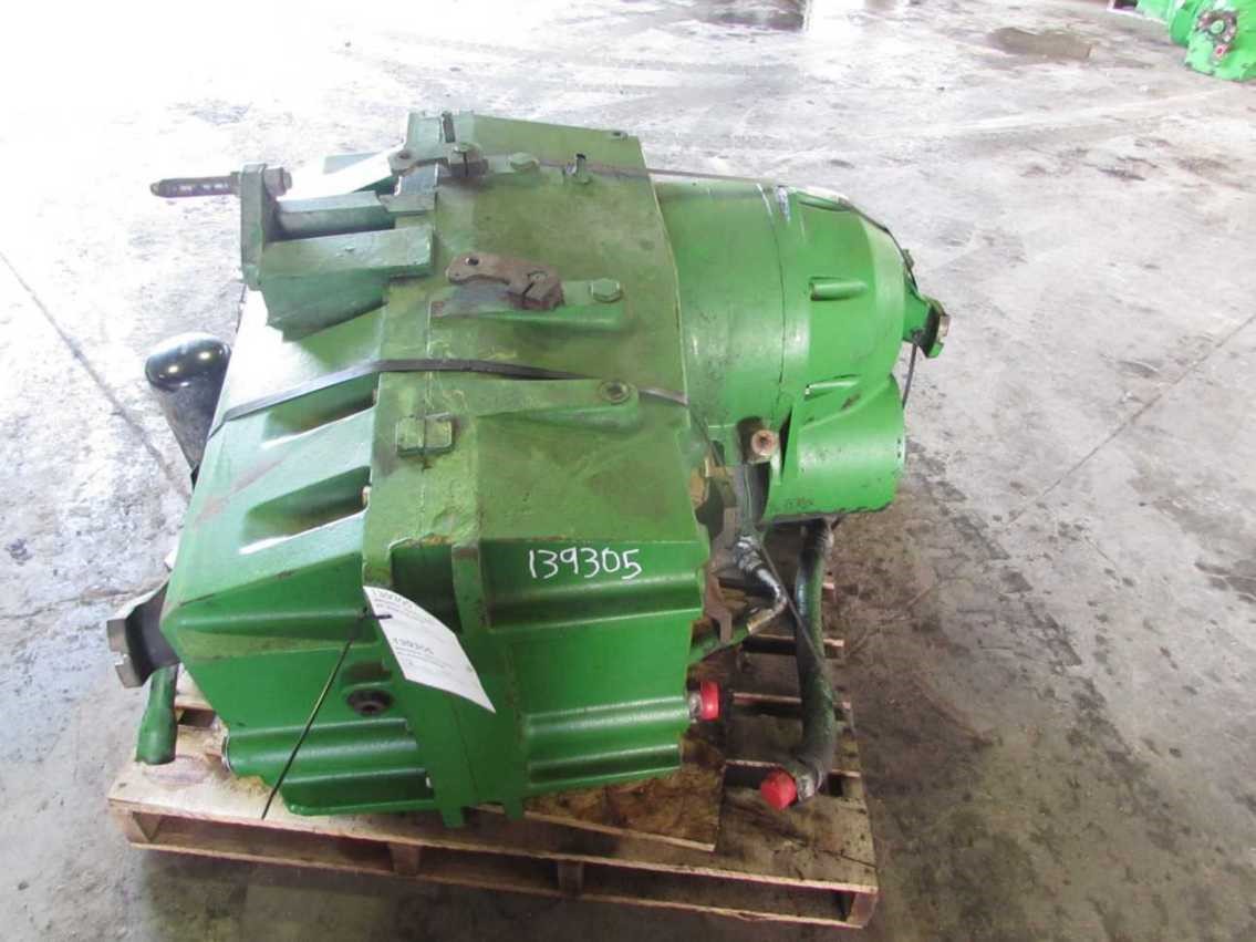 Deere  24 Speed Powrsync