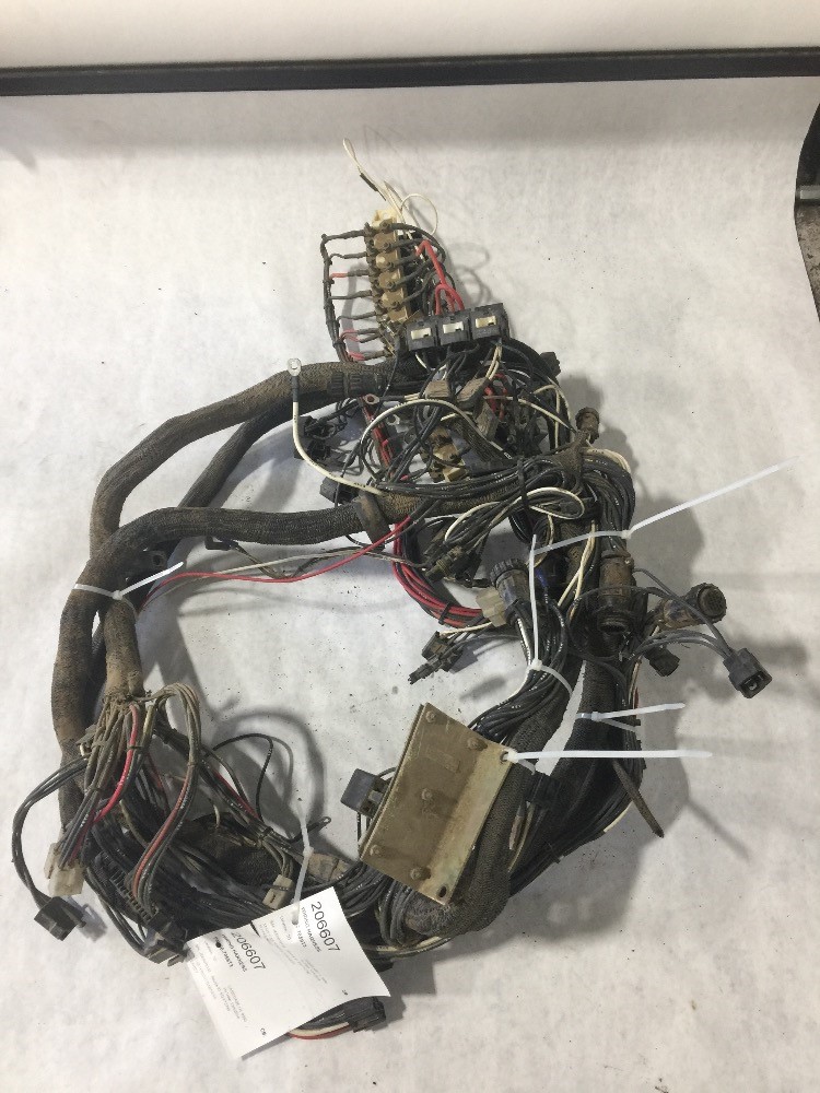 Case/case I.H. 9350 Wiring Harness