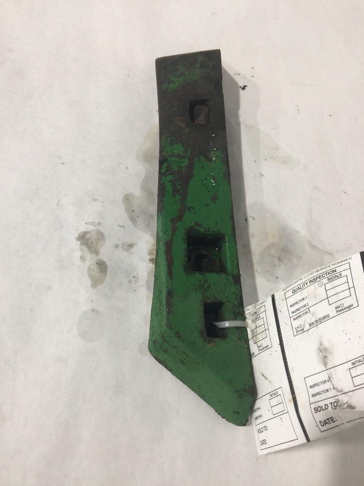 Deere 4020 Sway Block