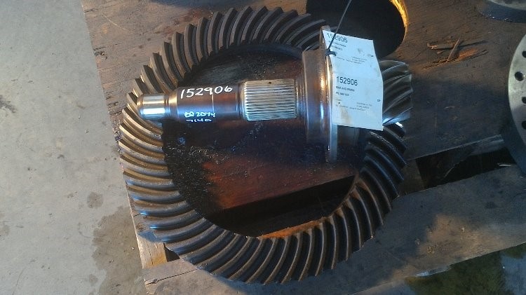 Case/case I.H. 7140 Ring And Pinion