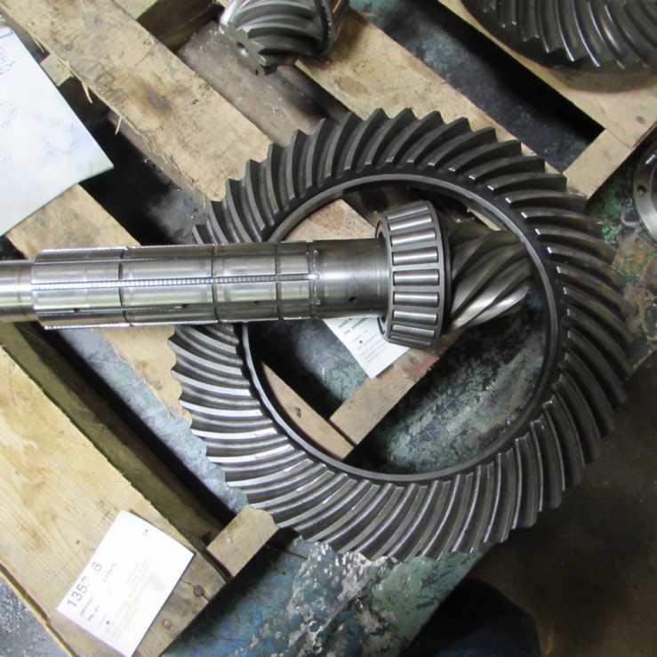 Deere 4230 Ring And Pinion
