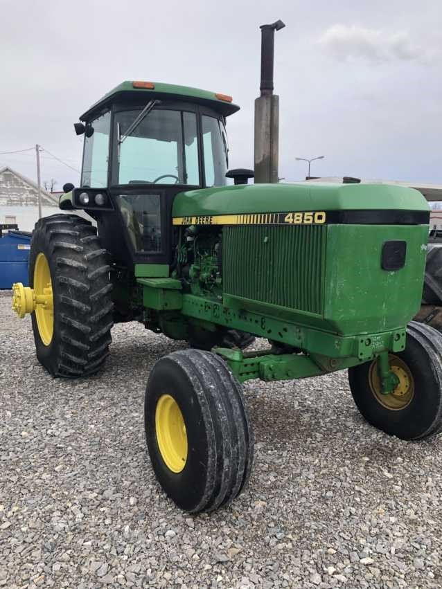 Deere 4850 Drawbar