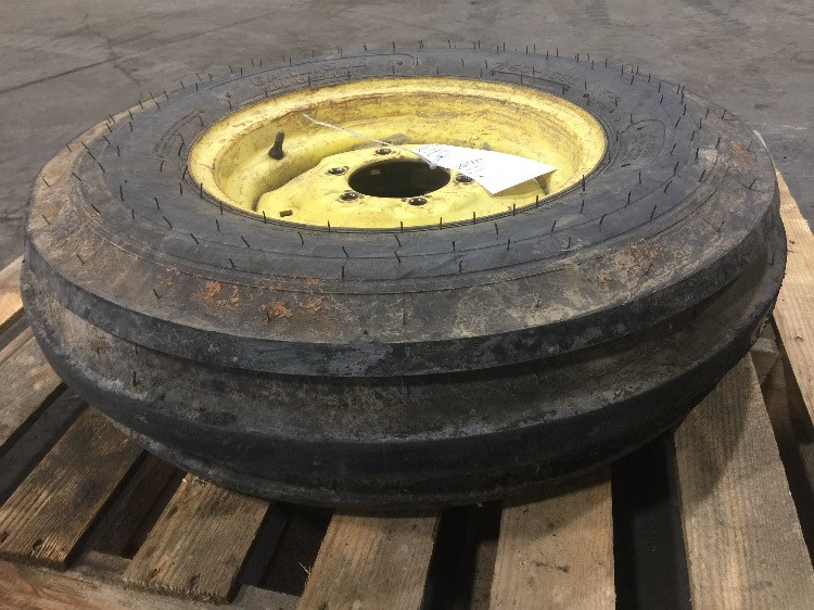 Deere 5210 Front OB Tire