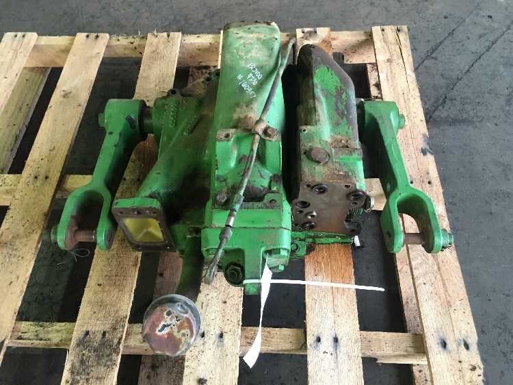 Deere 4230 Hitch & Rockshaft Valve