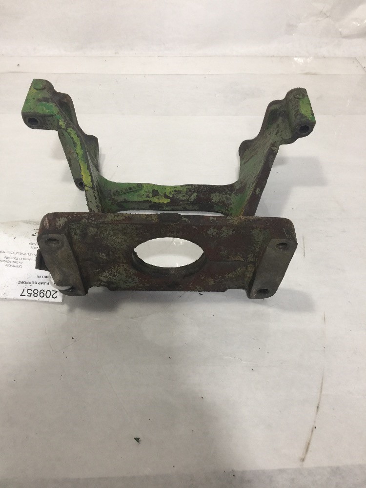 Deere 4020 Hyd Pump Support